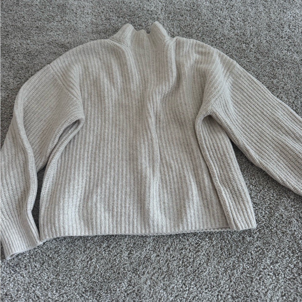 Old Navy Cream Turtleneck Sweater